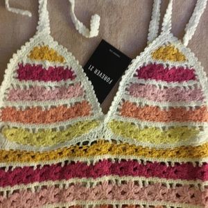 BNWT Adorable Adjustable Tie Shoulder Halter Top